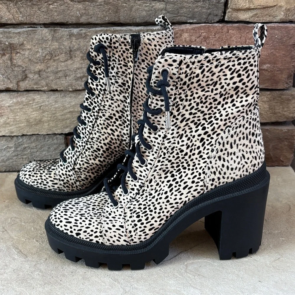Gianni Bini sz 9 leather chunky lace up boots